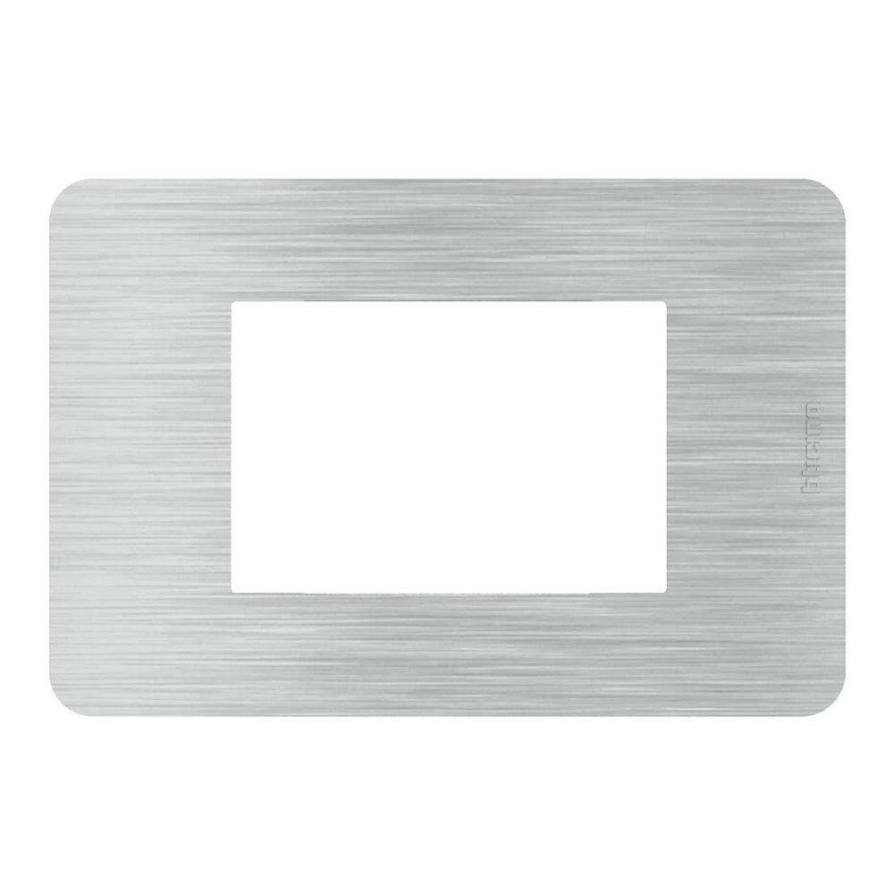 BTICINO MatixGO Placca 3 posti Aluminium